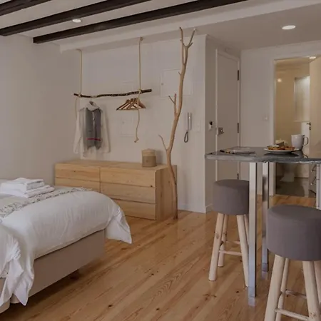 Alma Do Bairro * ליסבון