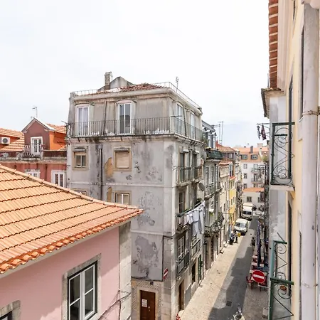 Alma Do Bairro * Лиссабон
